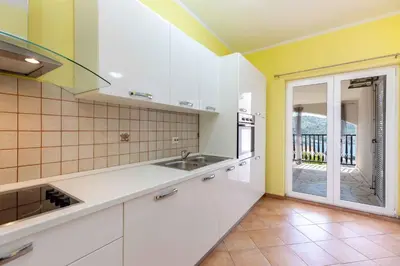 Kuhinja ili čajna kuhinja u objektu Apartment Rogoznica - Sibenik Riviera 36423