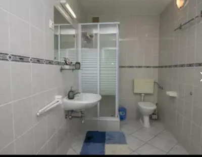 Kupaonica u objektu Neno