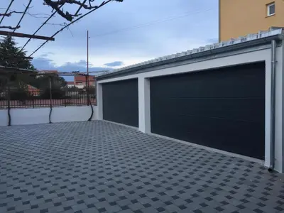 Zgrada u kojoj se nalazi smještaj kod domaćina