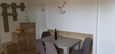 Tlocrt objekta Apartmani Tisno TM