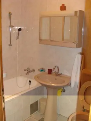 Kupaonica u objektu Apartmani Svetina