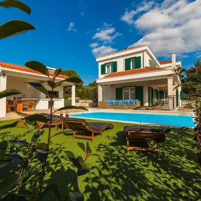 Stunning Home In Primosten
