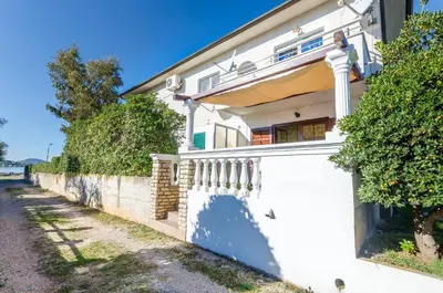 Zgrada u kojoj se nalazi apartman