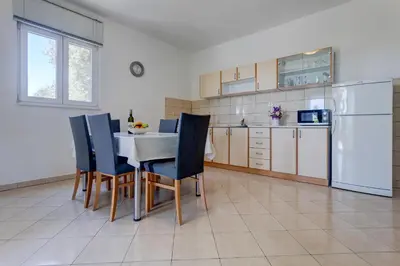 Kuhinja ili čajna kuhinja u objektu Love Apartments