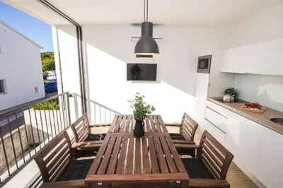 Kuhinja ili čajna kuhinja u objektu Apartment in Vodice with air conditioning, WiFi, dishwasher, pool 4932-5