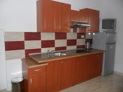 Kuhinja ili čajna kuhinja u objektu Apartments by the sea Rogoznica - 18158