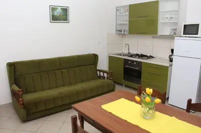 Kuhinja ili čajna kuhinja u objektu Kuća za odmor Rogoznica