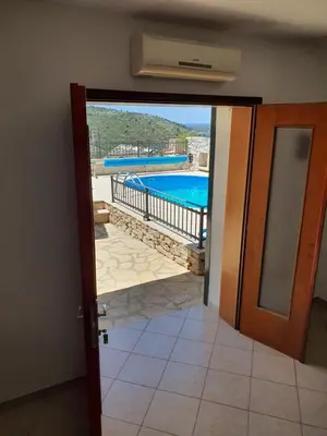 Bazen u objektu Kuća za odmor Rogoznica ili u blizini