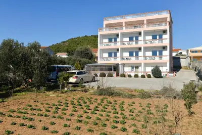 Zgrada u kojoj se nalazi apartman