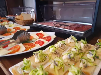 Hrana u aparthotelu ili u blizini