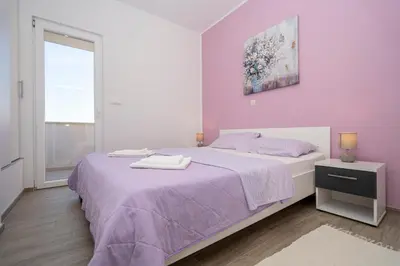 Krevet ili kreveti u jedinici u objektu Seaview & Balcony Apartment PETRA