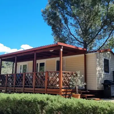 Mobile home 