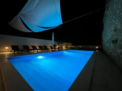 Bazen u objektu Boutique House Ika with Private Swimming Pool ili u blizini