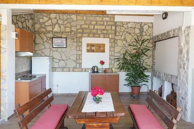 Kuhinja ili čajna kuhinja u objektu Apartments Markunović