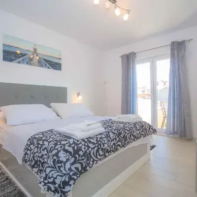 Apartments in Rogoznica 40364