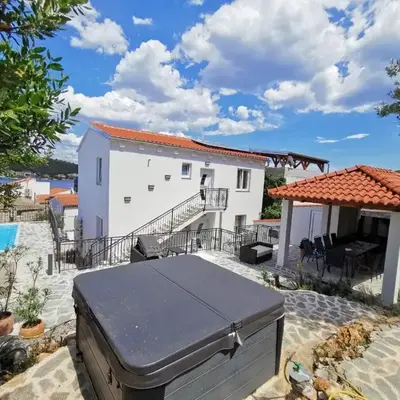 Tisno Resort