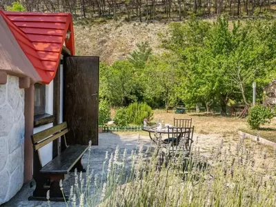 Vrt u objektu Krka Fairytale Little Castle