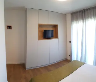 TV i/ili zabavni centar u objektu Sunce
