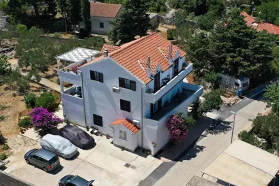 Zgrada u kojoj se nalazi apartman