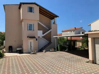 Zgrada u kojoj se nalazi apartman