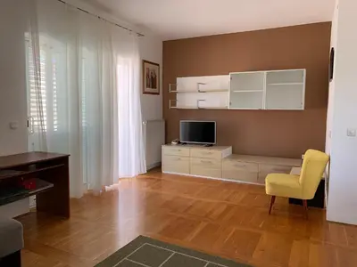 TV i/ili zabavni centar u objektu Apartment Skorin