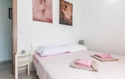 Krevet ili kreveti u jedinici u objektu Beautiful Apartment In Srima With House Sea View