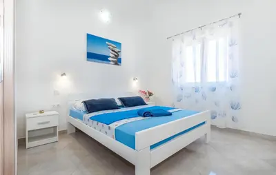 Krevet ili kreveti u jedinici u objektu Gorgeous Apartment In Srima With Wifi