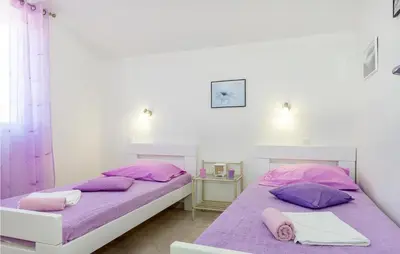 Krevet ili kreveti u jedinici u objektu Gorgeous Apartment In Srima With Wifi