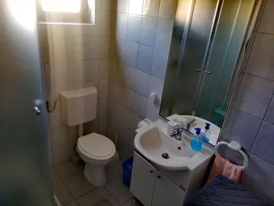Kupaonica u objektu Apartmani Danica