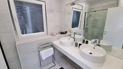 Kupaonica u objektu Holiday House Gavran