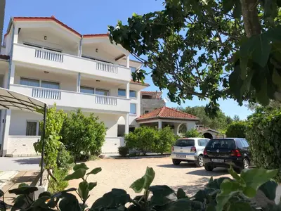 Zgrada u kojoj se nalazi apartman