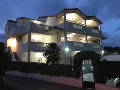 Zgrada u kojoj se nalazi apartman