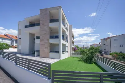 Zgrada u kojoj se nalazi apartman