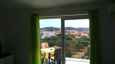 Pogled na planine ili pogled na planine iz apartmana
