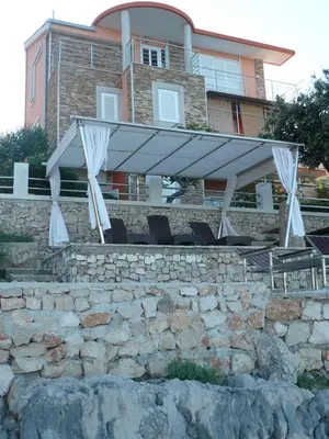 Zgrada u kojoj se nalazi apartman