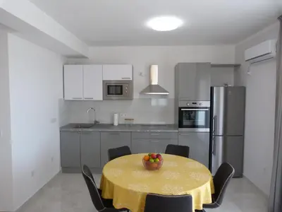 Kuhinja ili čajna kuhinja u objektu Apartman Pajo