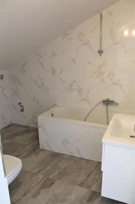 Kupaonica u objektu APARTMANI BELVEDERE BILO