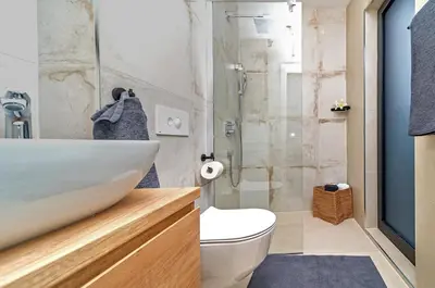 Kupaonica u objektu Luxury villa Indigo with swimming pool, sauna and jacuzzi in Kanica - Rogoznica
