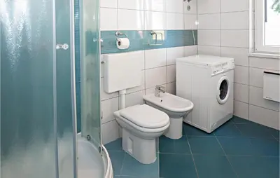 Kupaonica u objektu Awesome Home In Tisno With Wifi