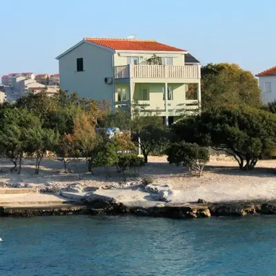 Apartments by the sea Rogoznica - 4805