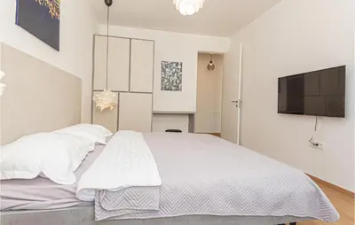 Krevet ili kreveti u jedinici u objektu Beach Front Home In Sibenik-Brodarica