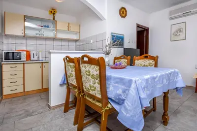 Kuhinja ili čajna kuhinja u objektu Apartments Cvitic