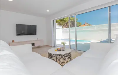 Bazen u objektu Amazing Home In Zablace ili u blizini