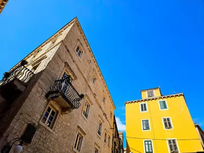 Zgrada u kojoj se nalazi apartman