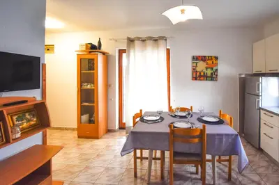 Kuhinja ili čajna kuhinja u objektu House Petra