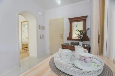 Tlocrt objekta Shabby Chic Apartments