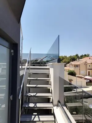 Pogled na planine ili pogled na planine iz vila