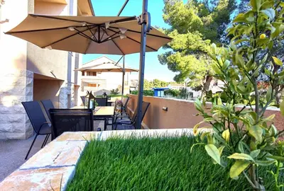 Vrt u objektu Apartmani Rišpet
