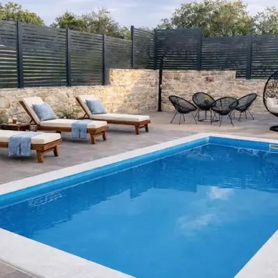 House Gruja with Pool