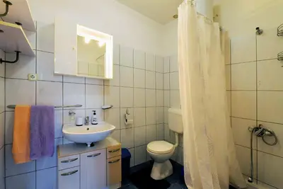 Kupaonica u objektu Slanica Murter